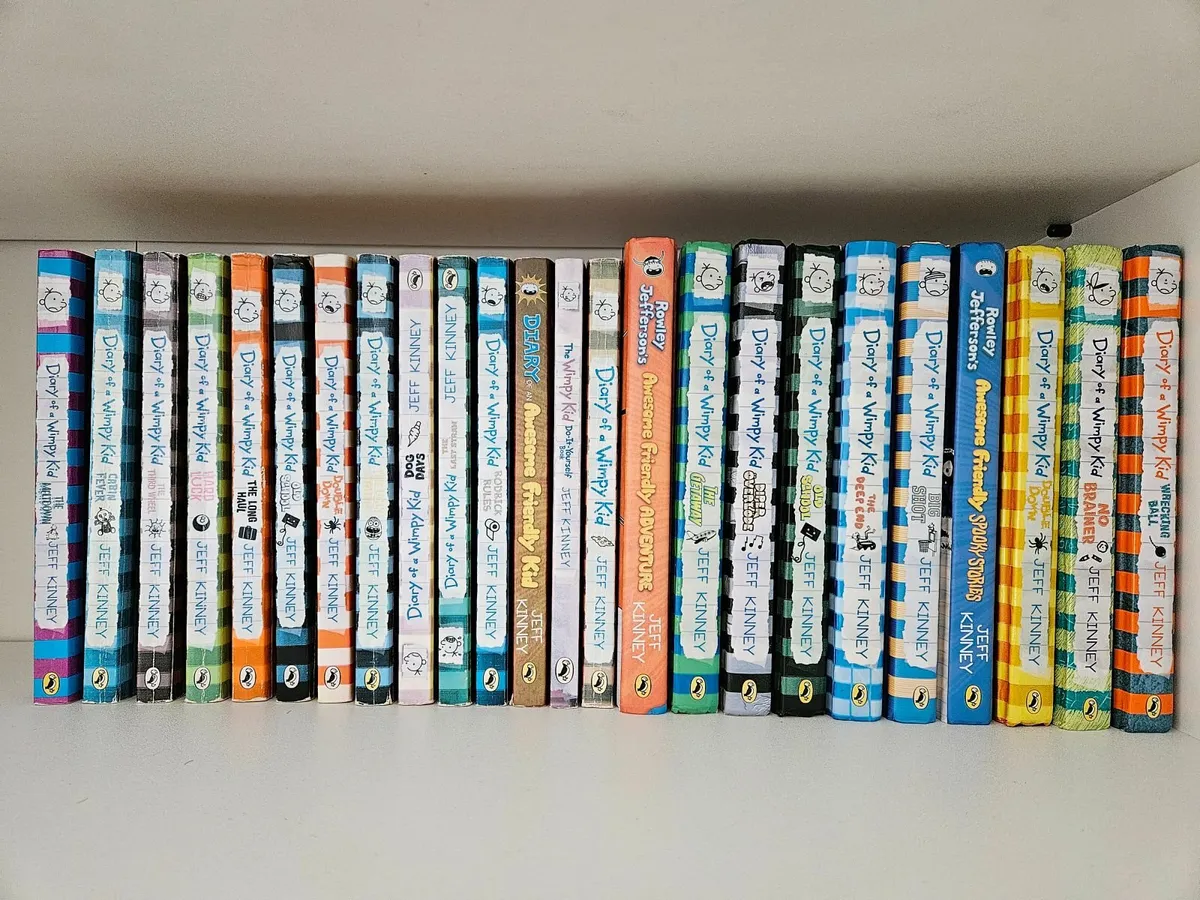 Children's Books (Diary of a Wimpy Kid x 24)