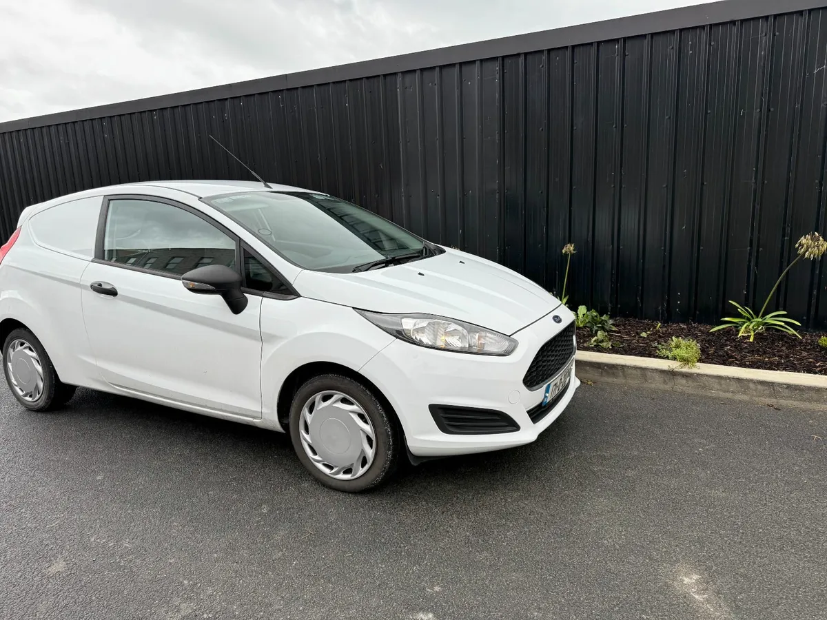 Ford Fiesta 2017 - Image 3