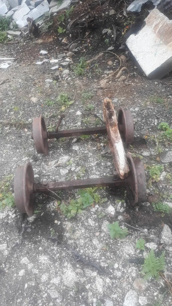 Old Cast Iron Wheels - Image 4
