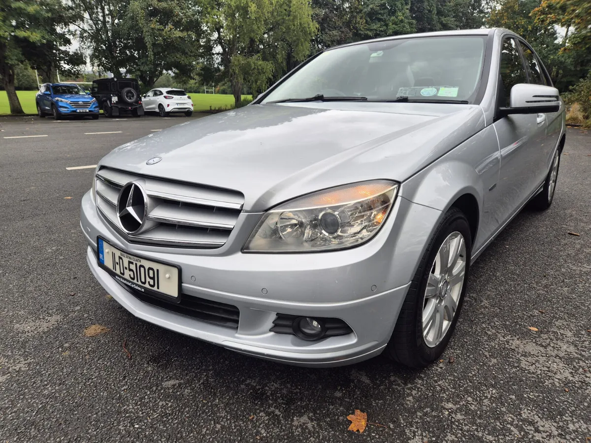 MINT Mercedes-Benz C-Class 2011 AUTOMATIC - Image 1