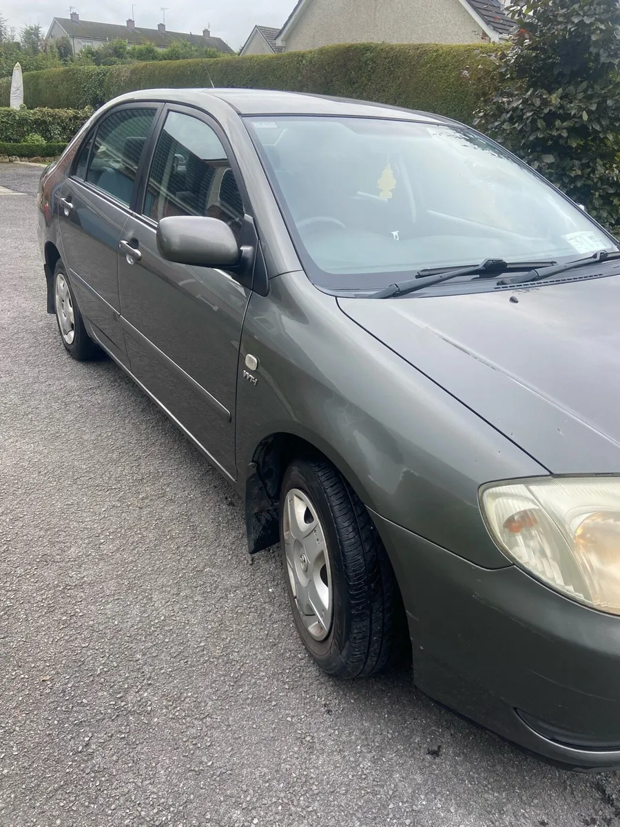 Toyota Corolla - Image 4