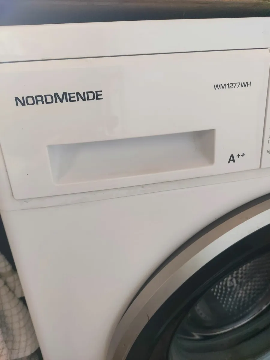 Washing machine - Image 2