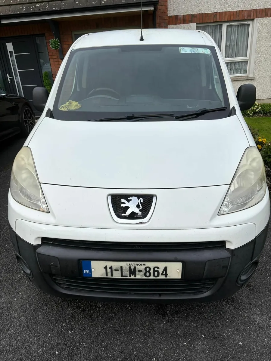 Peugeot Partner 2011 - Image 1
