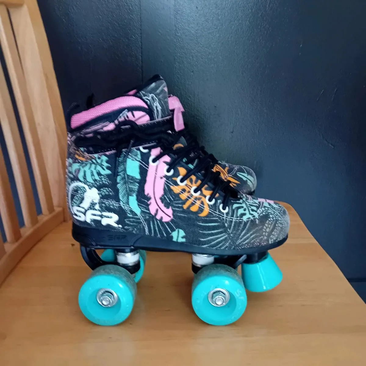 Roller Skates - Image 1