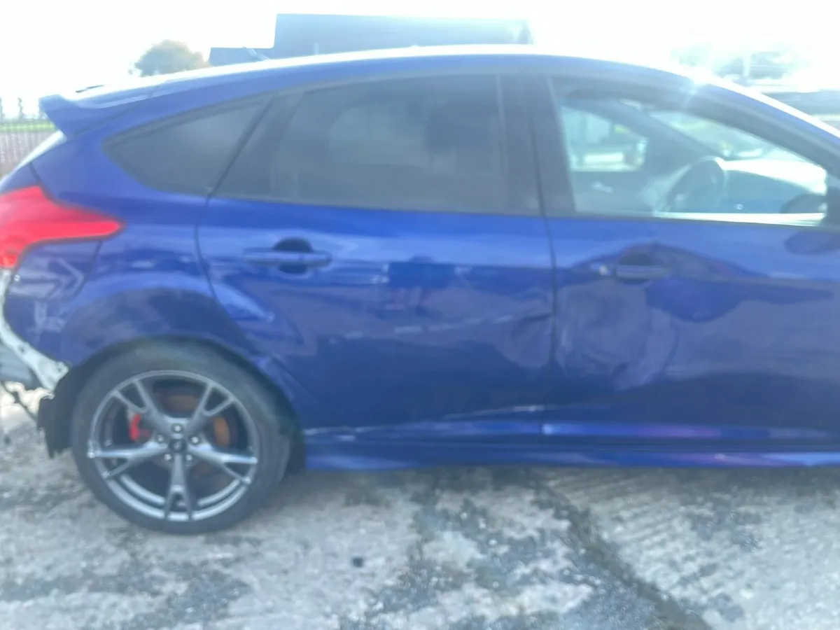 2018 FOCUS ST-LINE X TDCI - Image 2