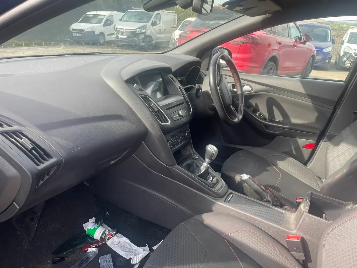 2018 FOCUS ST-LINE X TDCI - Image 3