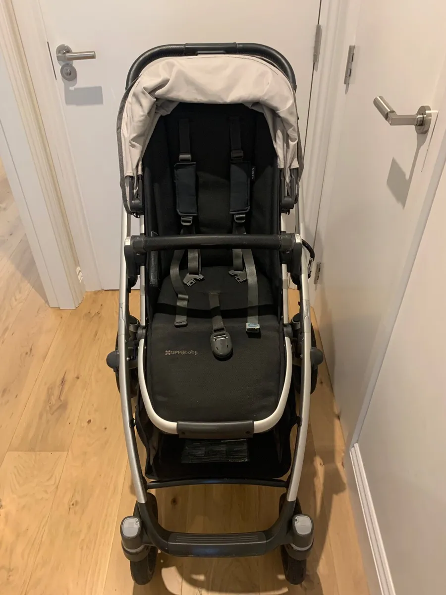 Uppababy Vista V2 in Colour Jordan - Image 4