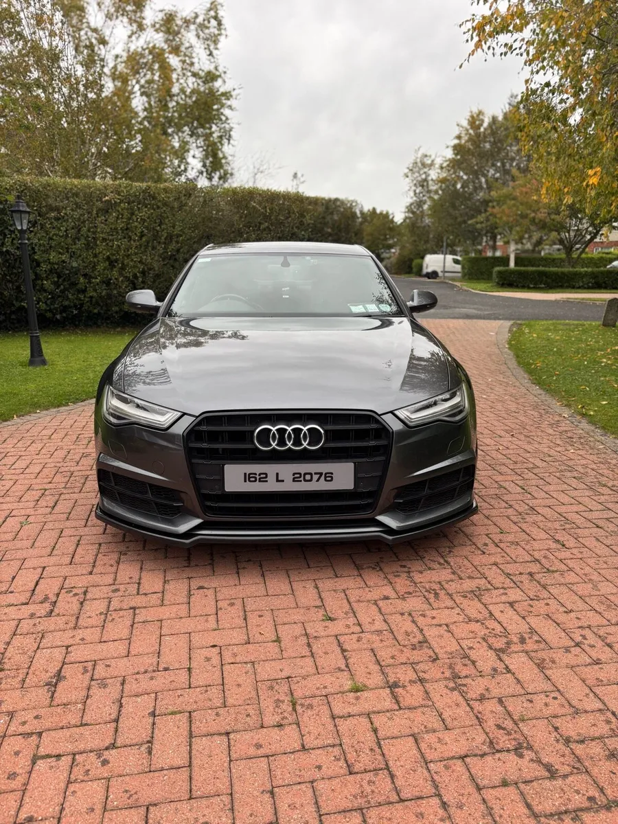Audi A6 S-Line Ultra Black Edition - Image 2