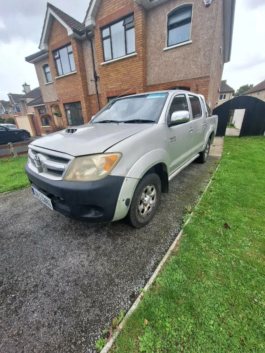 Toyota Hilux Tax and Test - Image 1