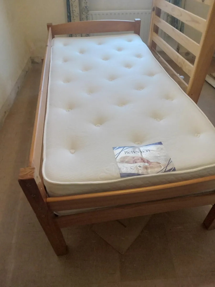 2 x Single mattresses