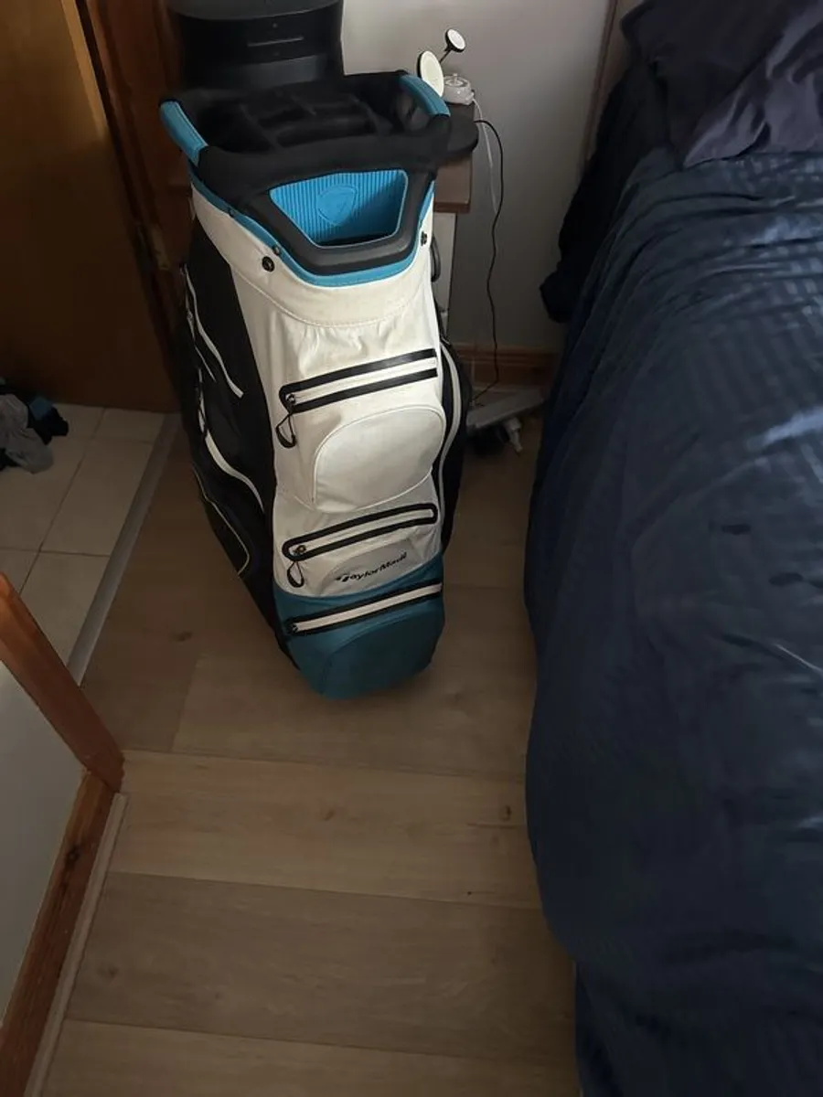Taylor made stormtech fully waterproof golf bag - Image 1