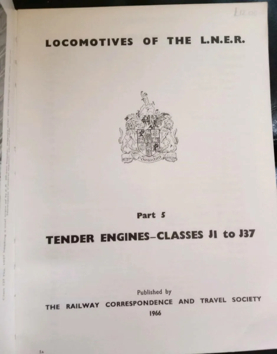Locomotives London North Eastern Railways Book - Image 2