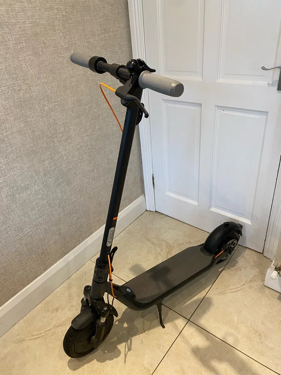 Ninebot F30 Plus E-Scooter - Image 1