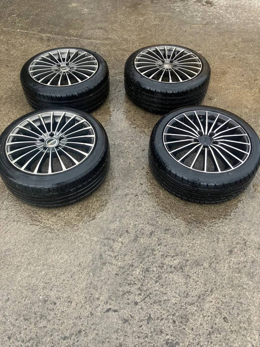 Alloys and tyres - Image 1