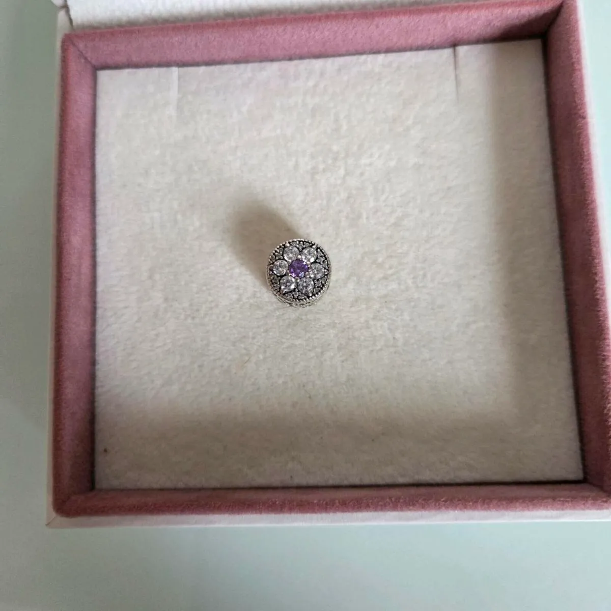 Pandora charm - Image 1