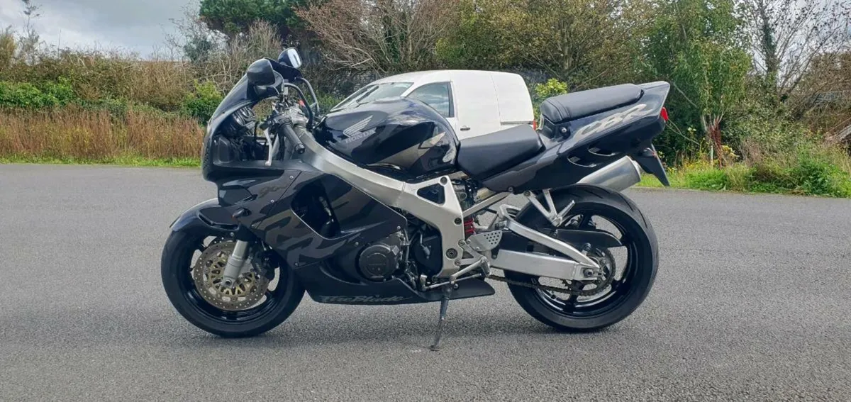 Honda Fireblade - Image 2