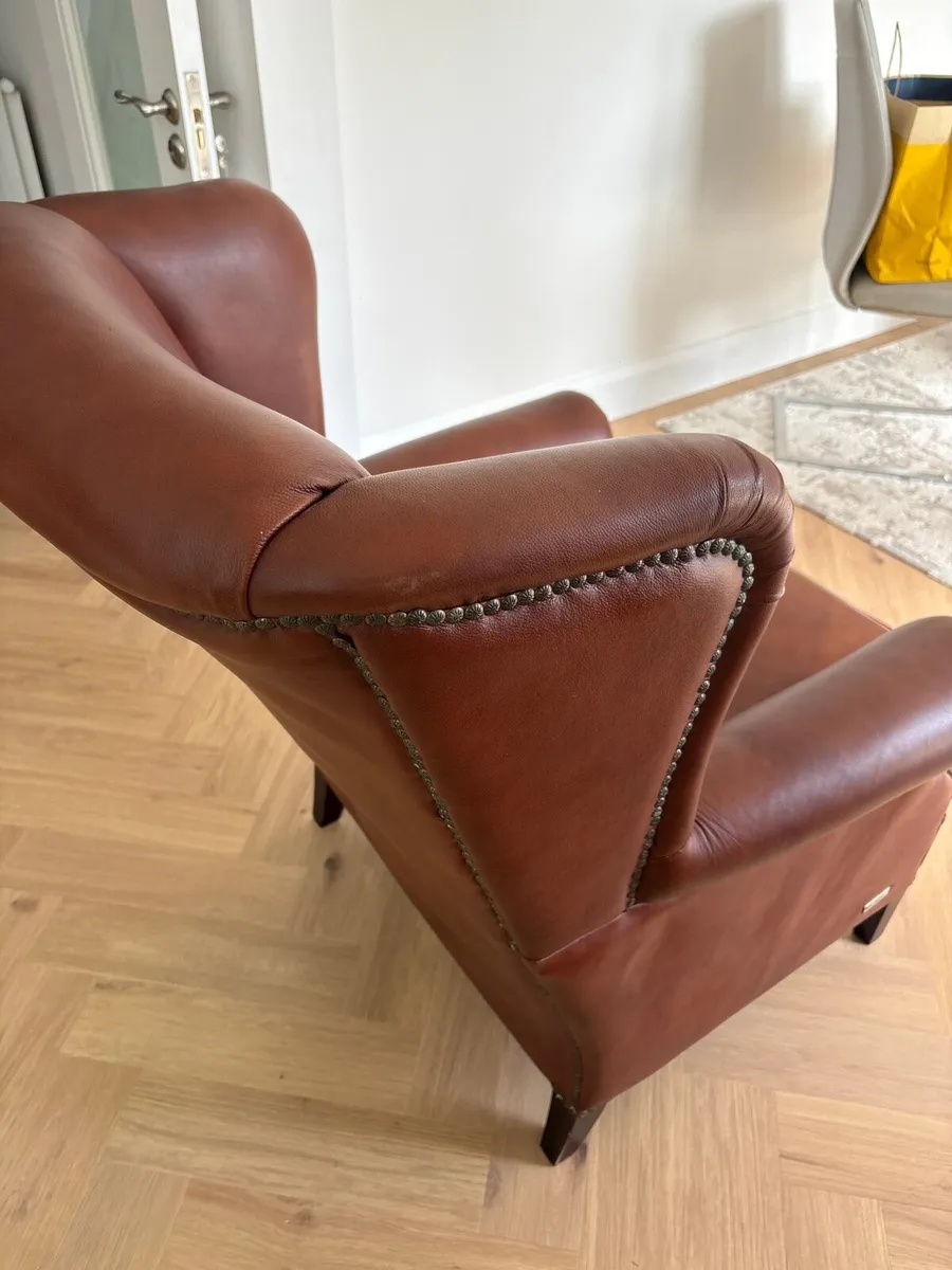 Brown leather armchair - Image 3