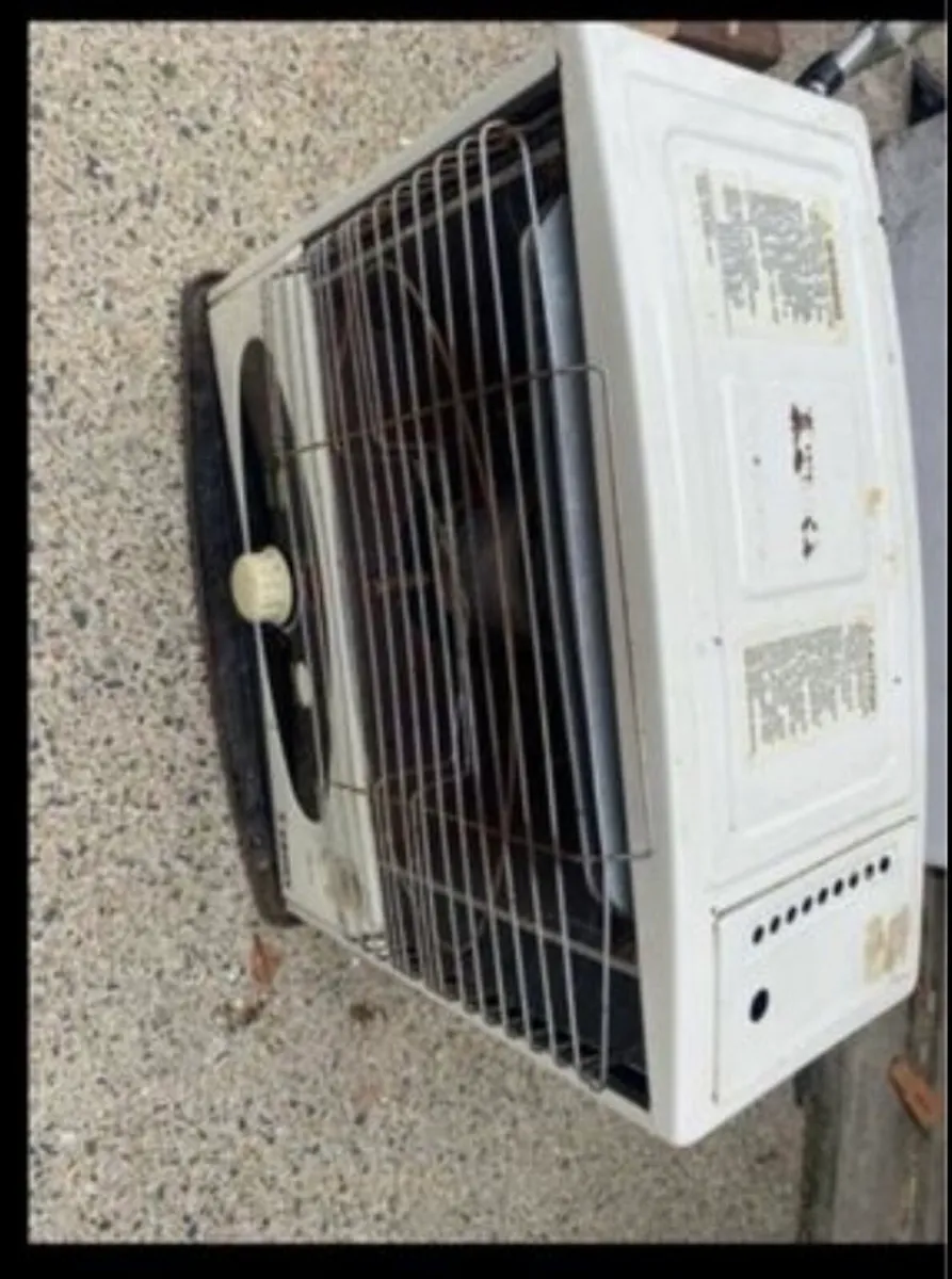 Kerosene heater just serviced - Image 4