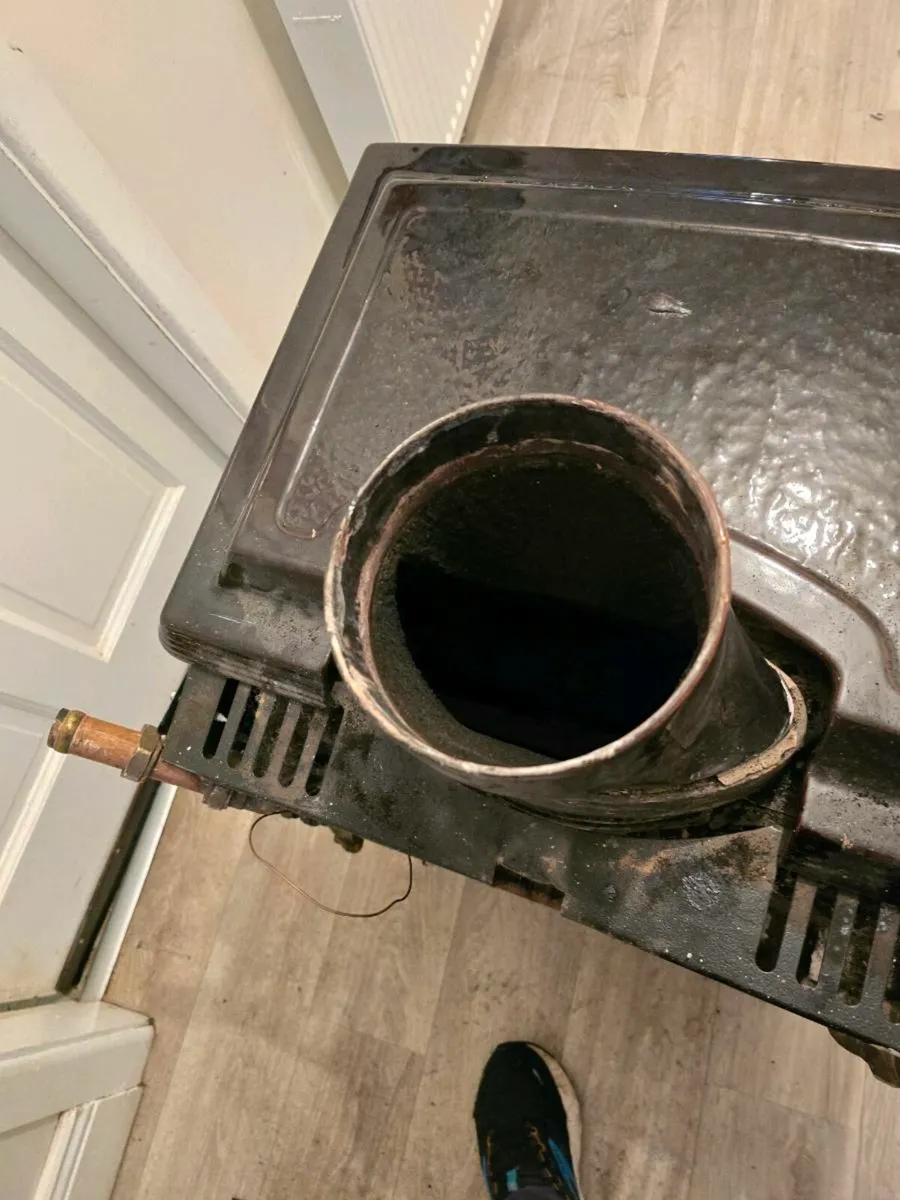 Stanley Erin Boiler Stove - Image 2