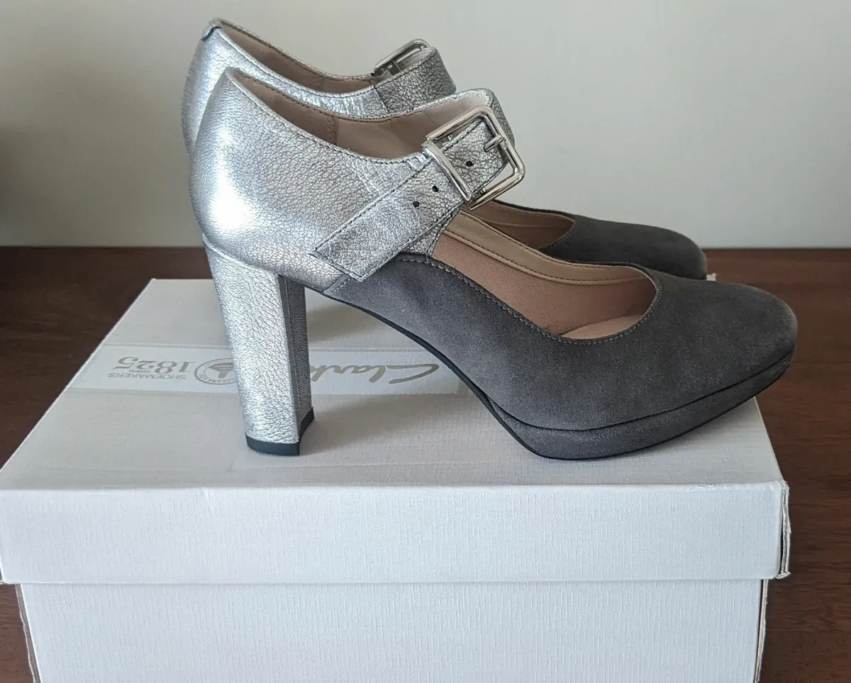2 tone heels - Image 2