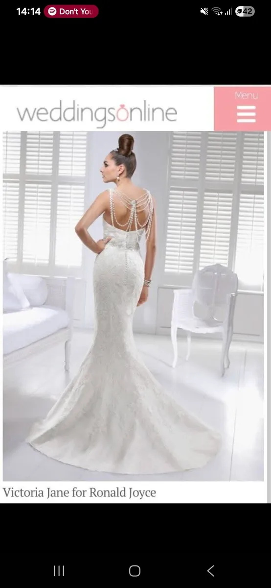 Wedding dress - Image 2