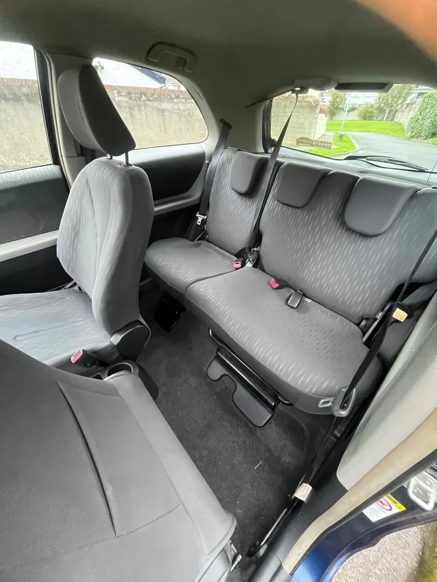 Toyota Yaris 1.4DVD Diesel 3dr NCT&Tax - Image 2
