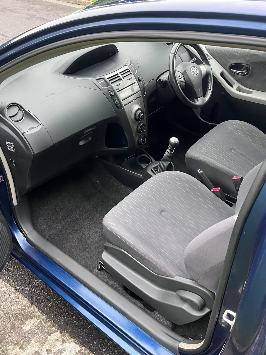 Toyota Yaris 1.4DVD Diesel 3dr NCT&Tax - Image 4