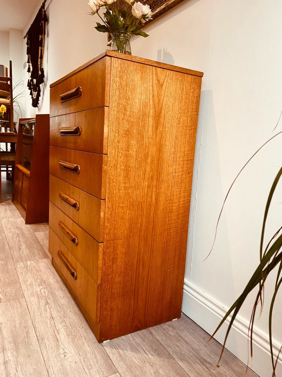 Mid Century Chest of Drawers - Image 3