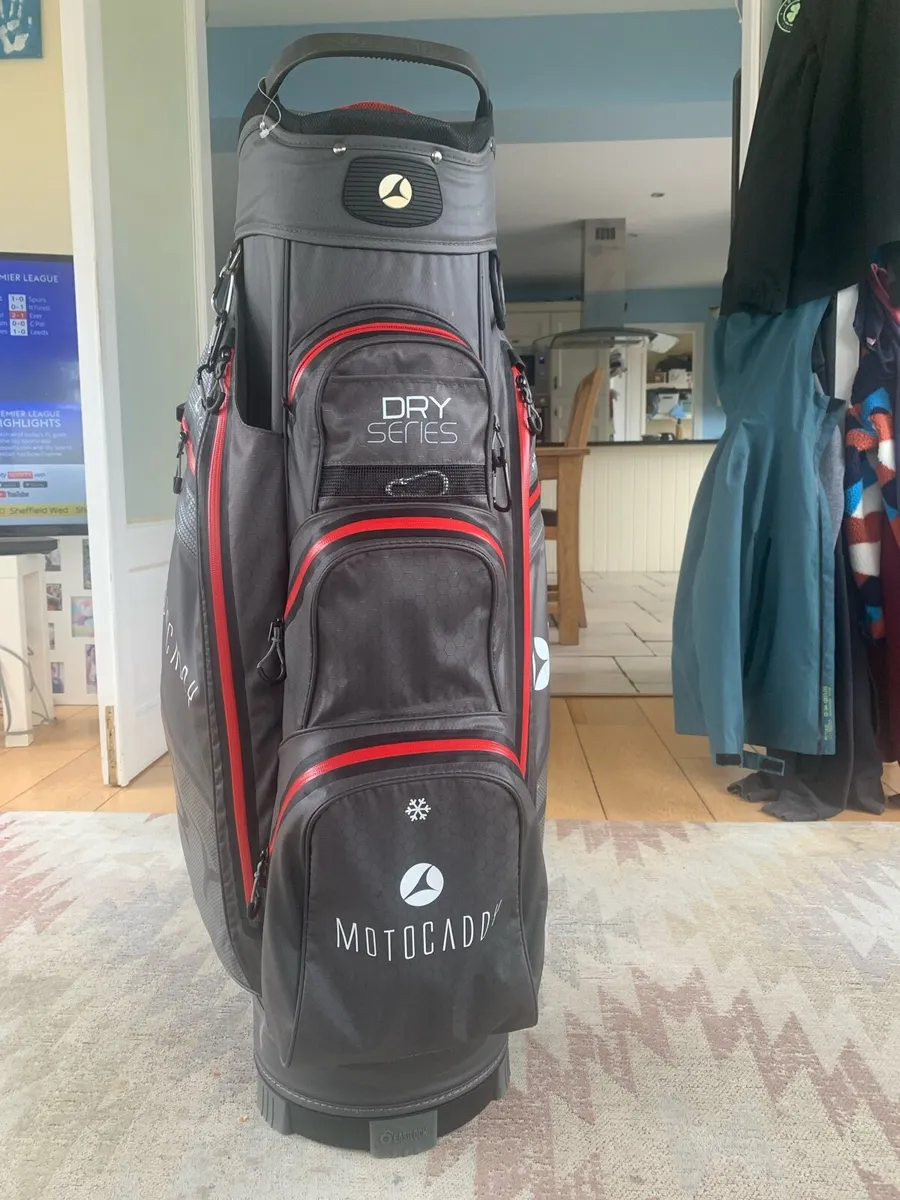 Motocaddy golf bag - Image 2