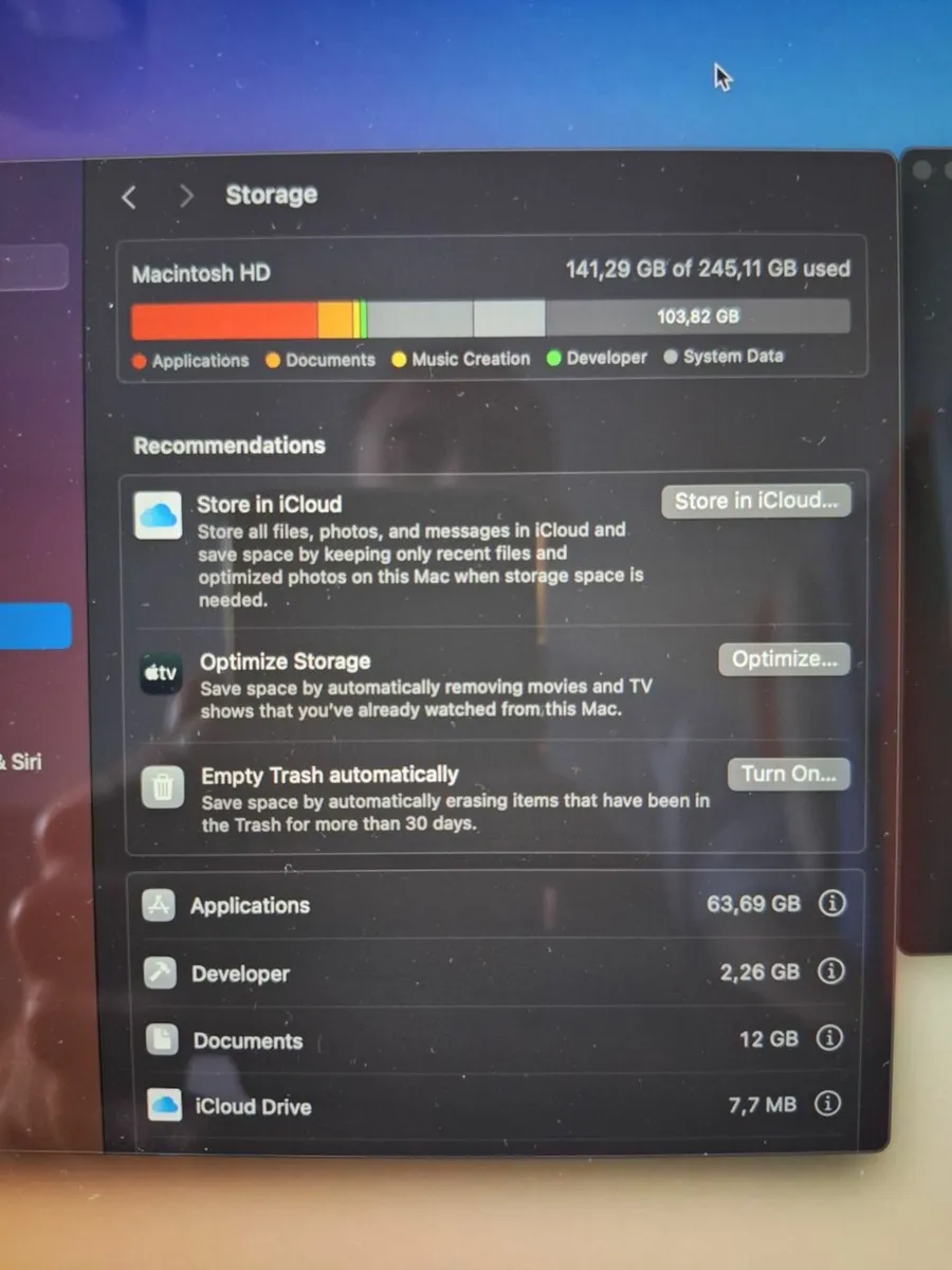MacBook Air M3 (13,6", Midnight) - Image 4
