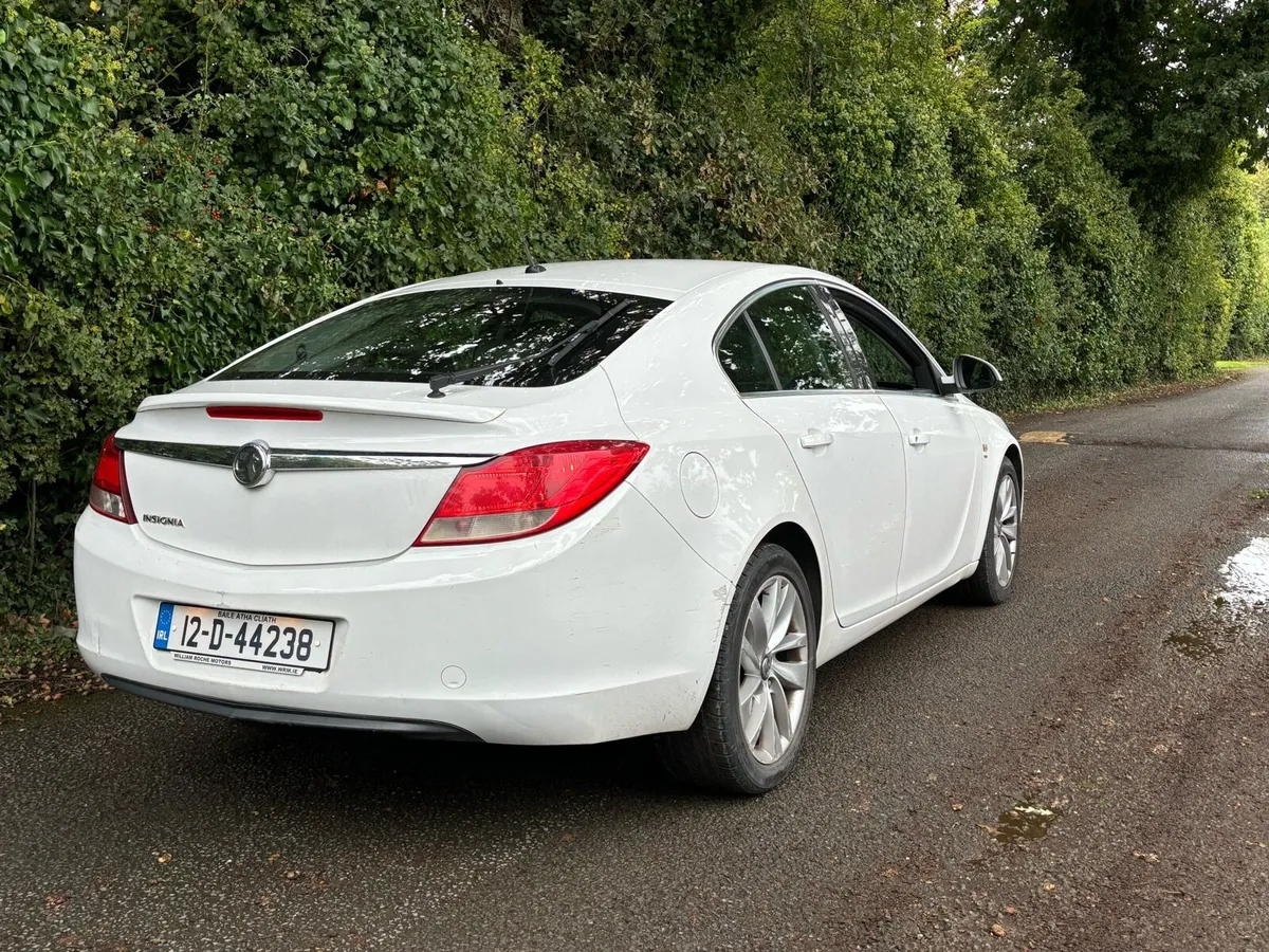 Opel insignia 2012 Nct 10/26 - Image 3