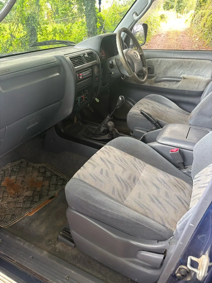 Toyota landcruiser - Image 3