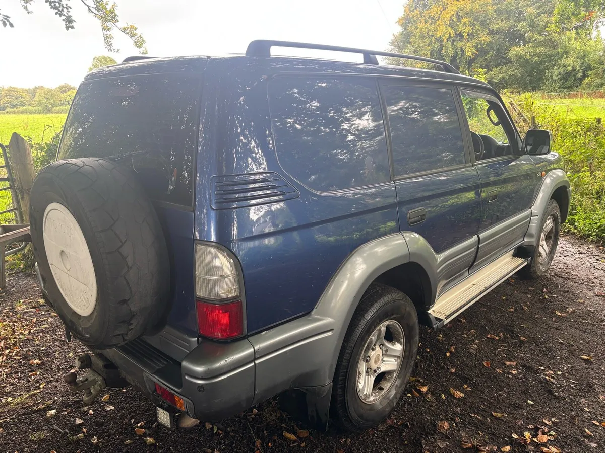 Toyota landcruiser - Image 4