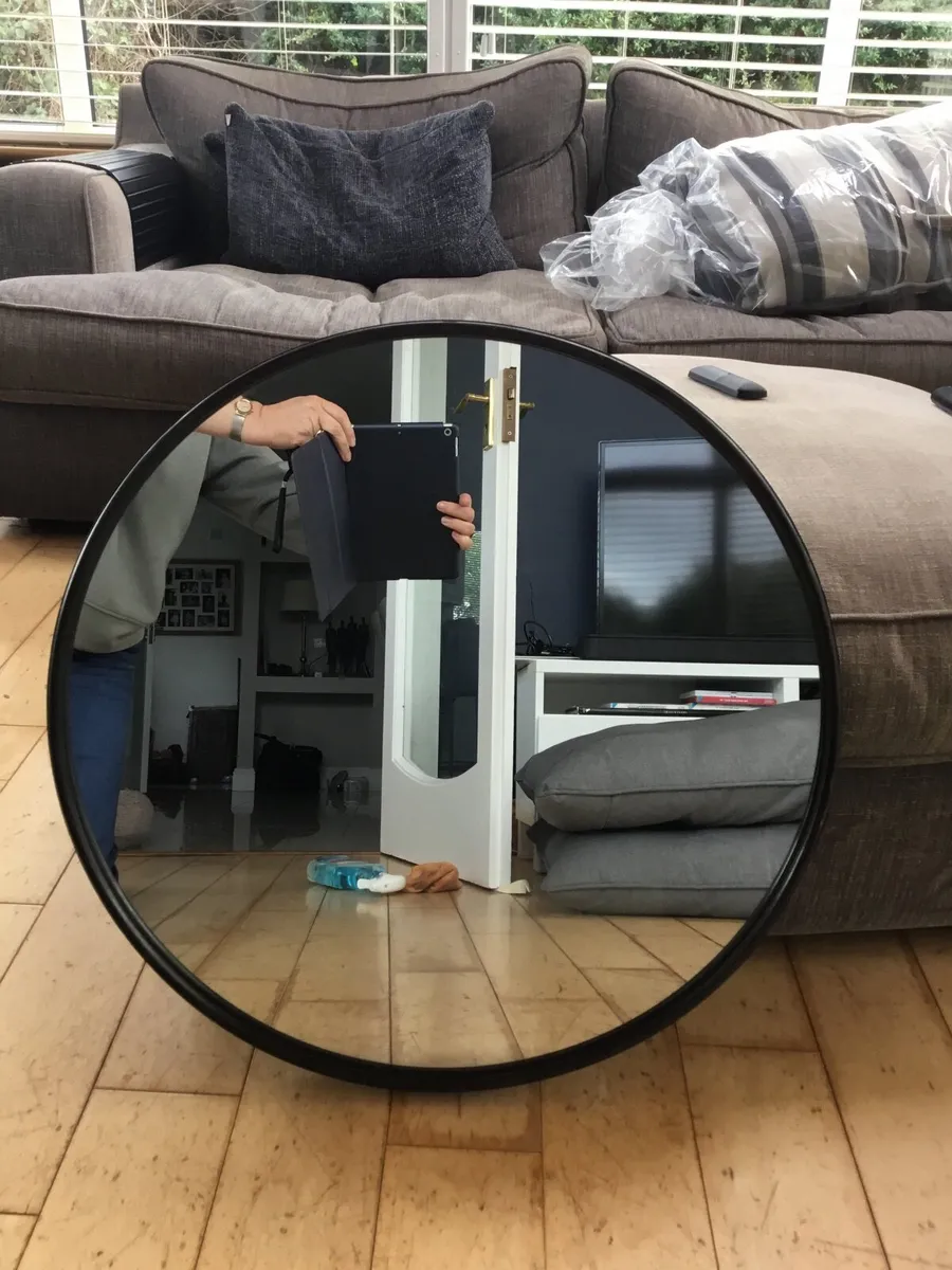 Mirror - Image 1