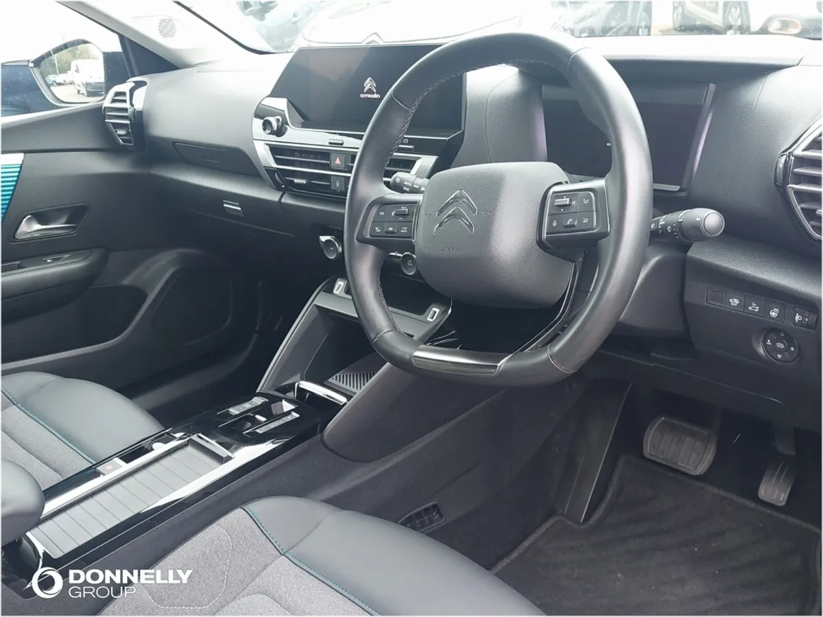 Citroen C4 X E- Electric Saloon Shine - Image 4