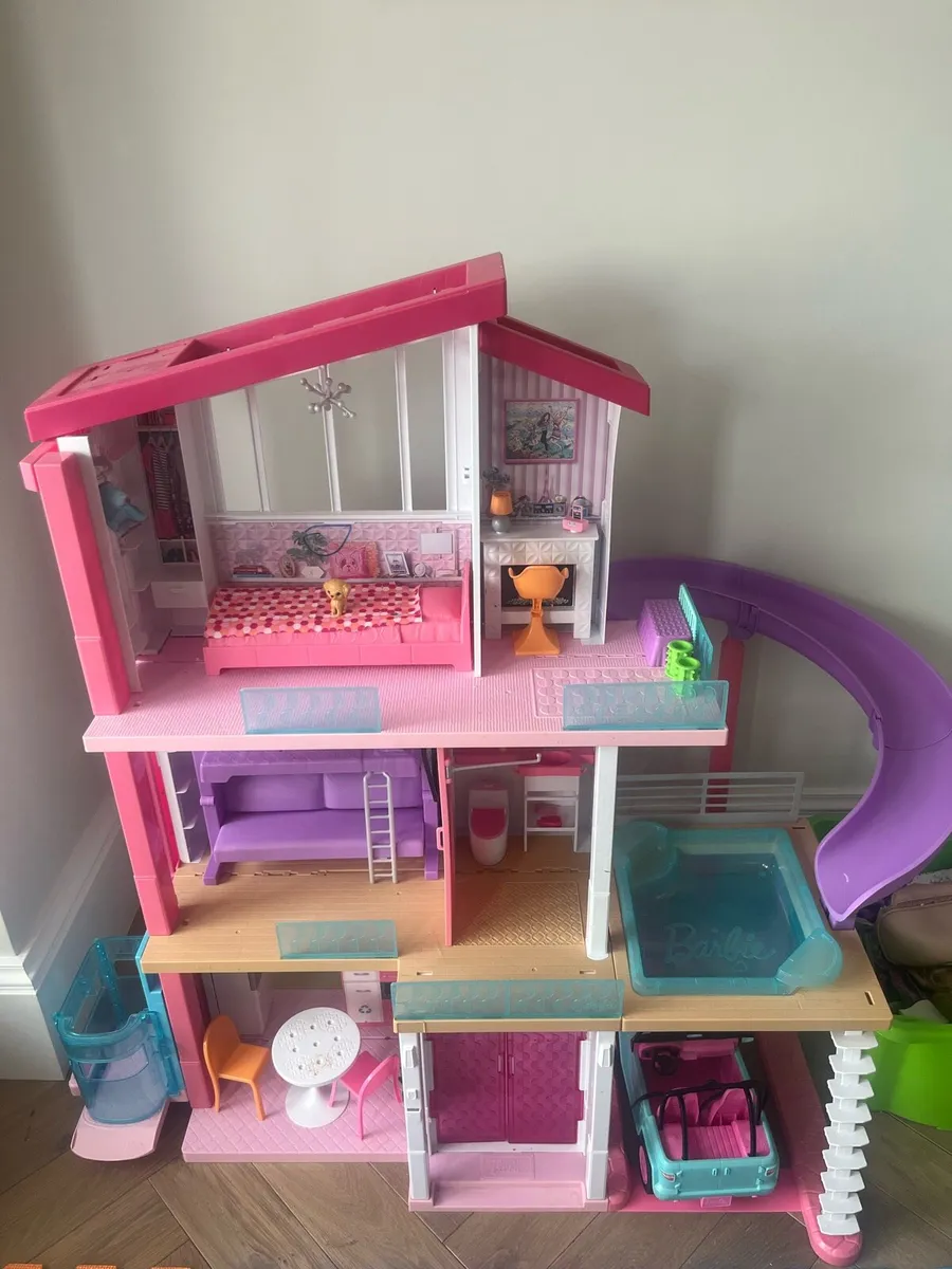 Barbie Dream House