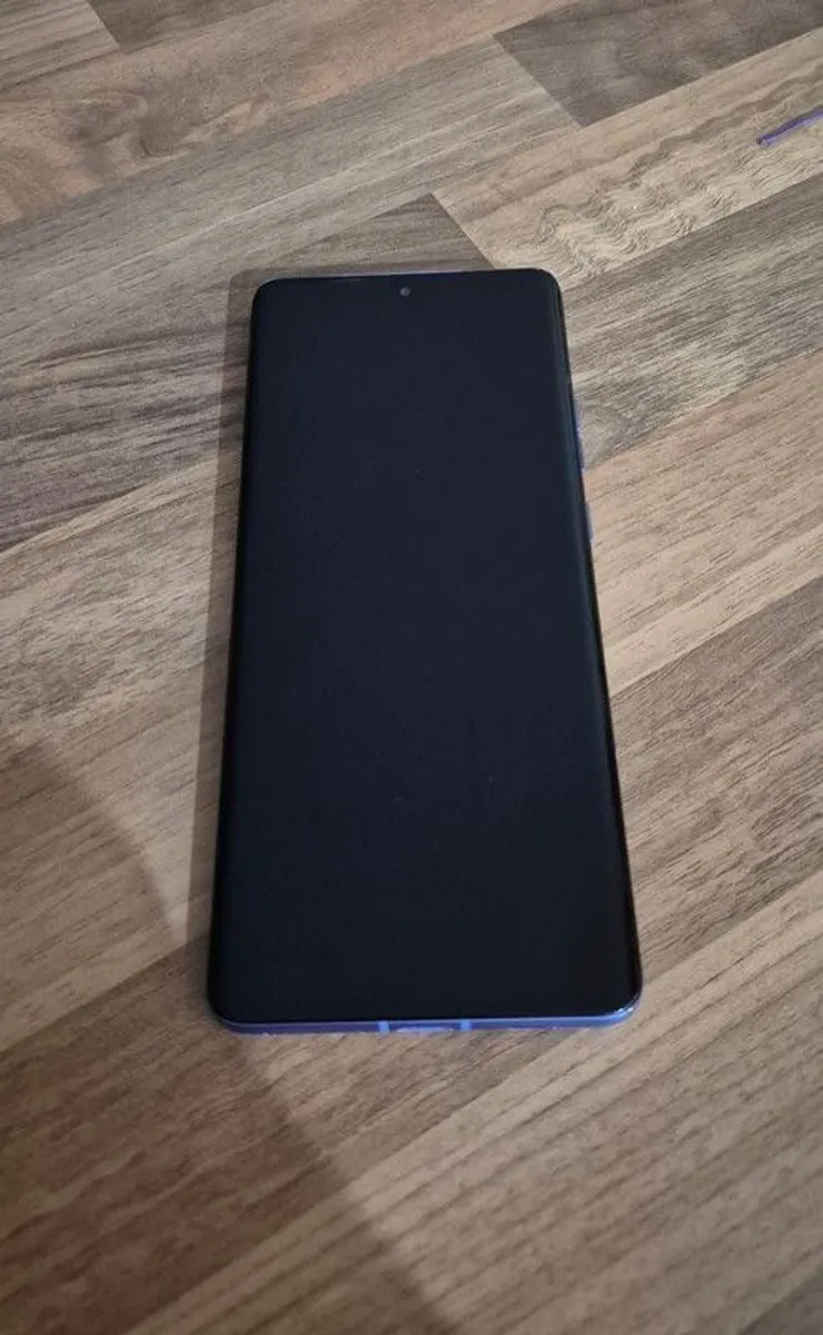 MOTOROLA Edge 50 Pro 512GB Luxe Lavender bm - Image 2