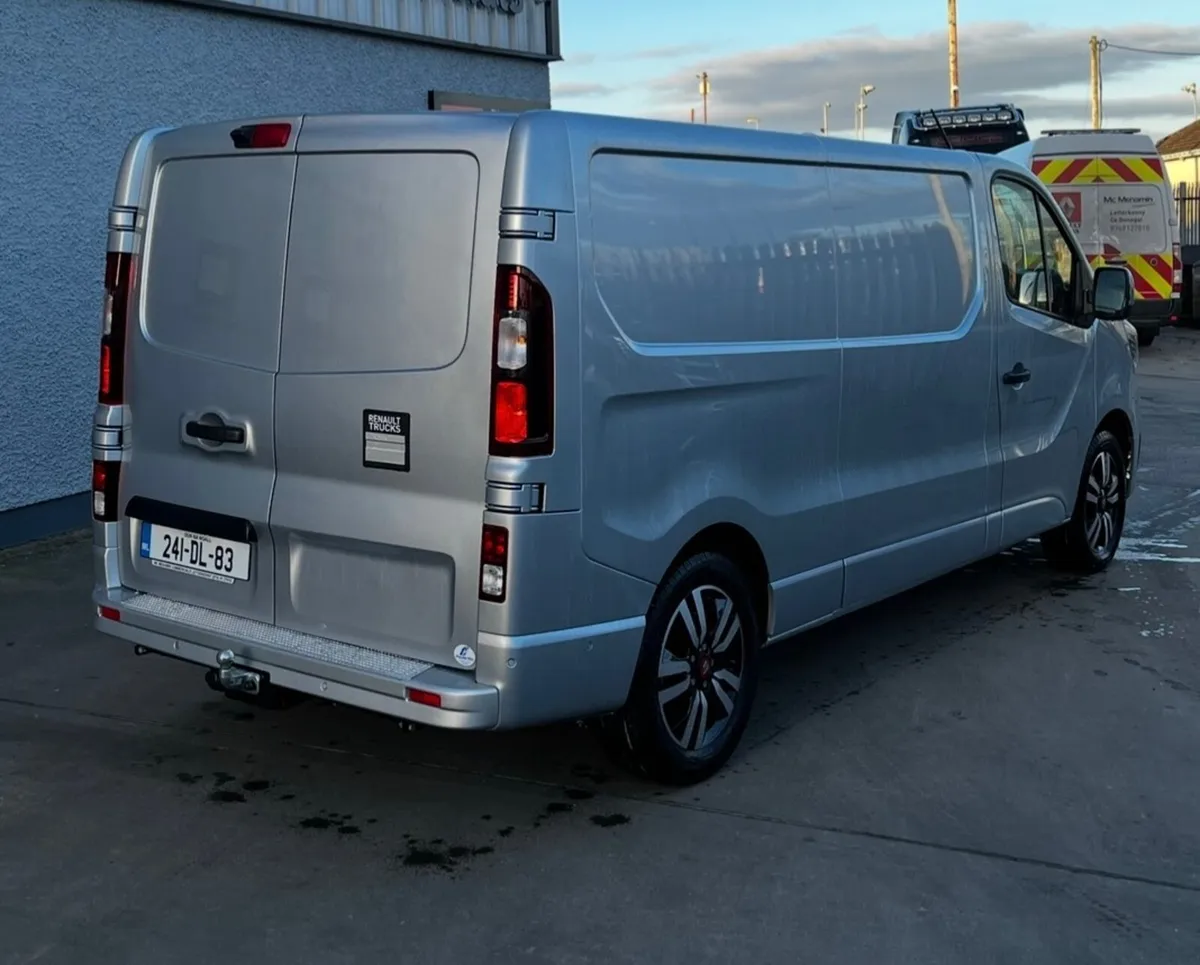 Renault Trafic 2024 auto SERVICE PACK - Image 4