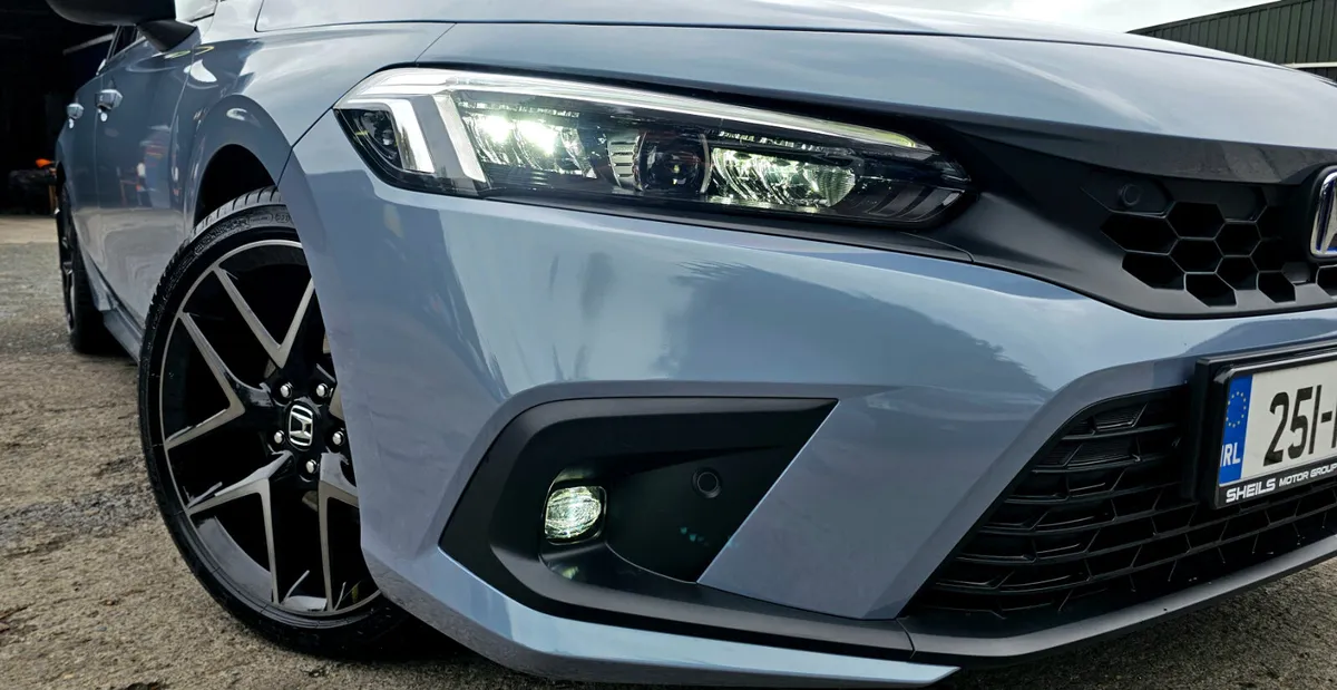 🔥 2025 Honda Civic 2.0i-MMD Advance! - Image 3