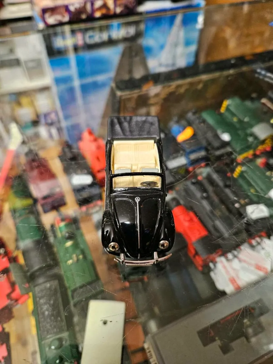 Corgi Vanguards VW Beetle - Image 2