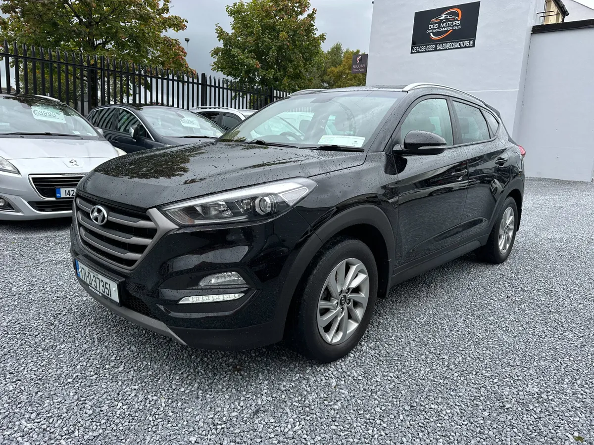 2017 (171) Hyundai Tucson Executive 2.0 CRDI 4WD - Image 2