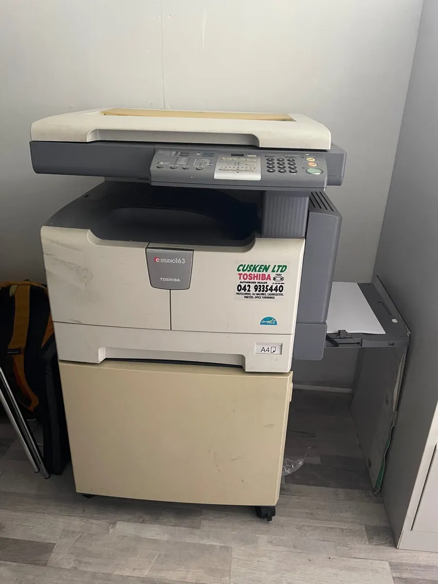 Toshiba photo copier and cabinet /stand
