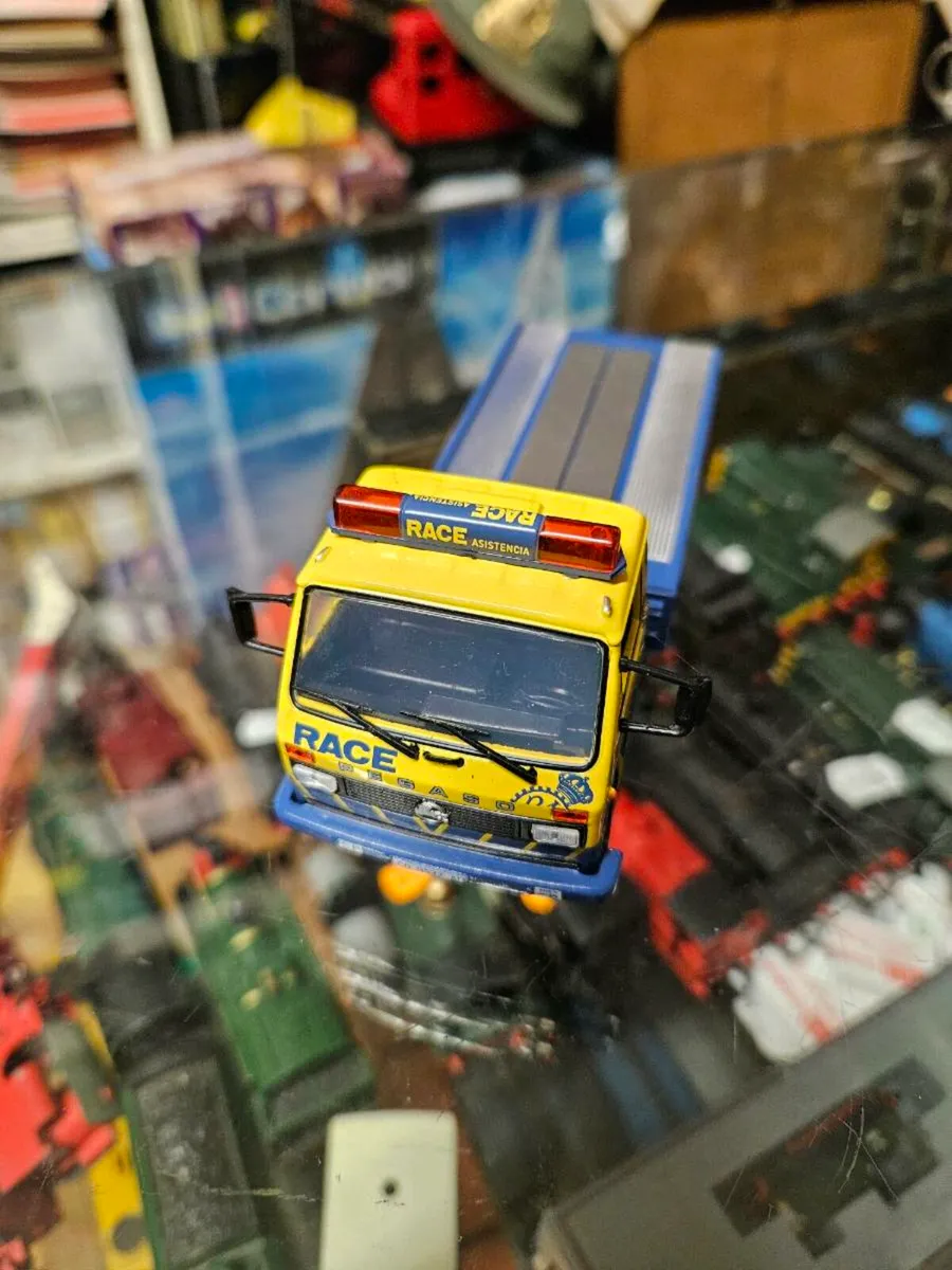 Corgi Atlas Recovery Truck 1.43 - Image 1