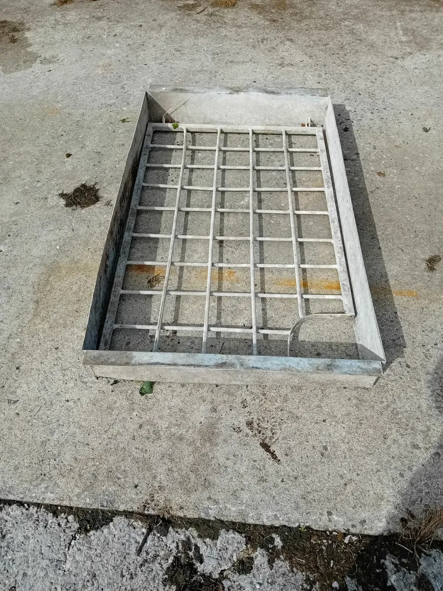 Slat - Image 1
