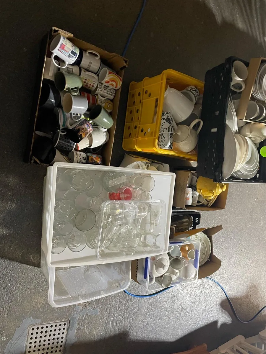 Job lot kitchen €30 - Image 2