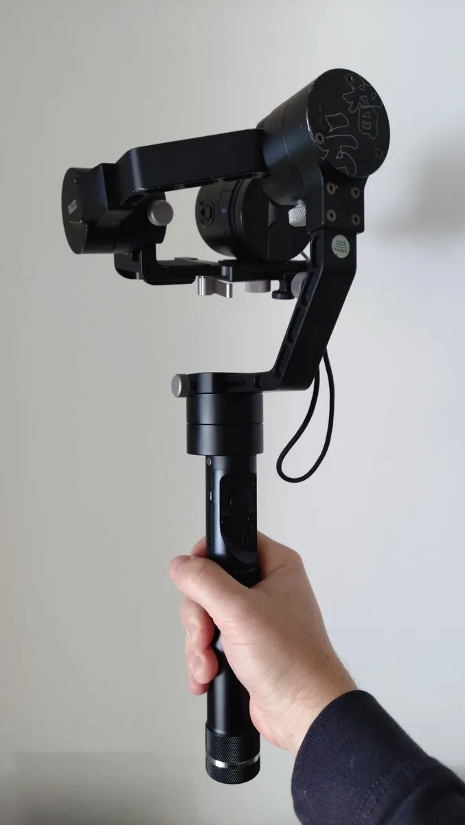 Zhiyun Crane V2 Camera Gimbal - Image 2