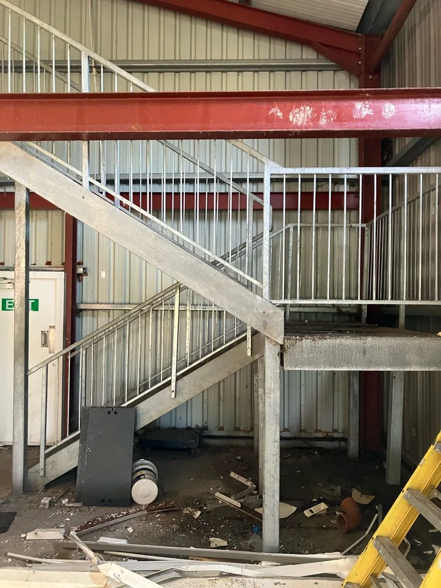 Galvanised steel stairs - Image 2