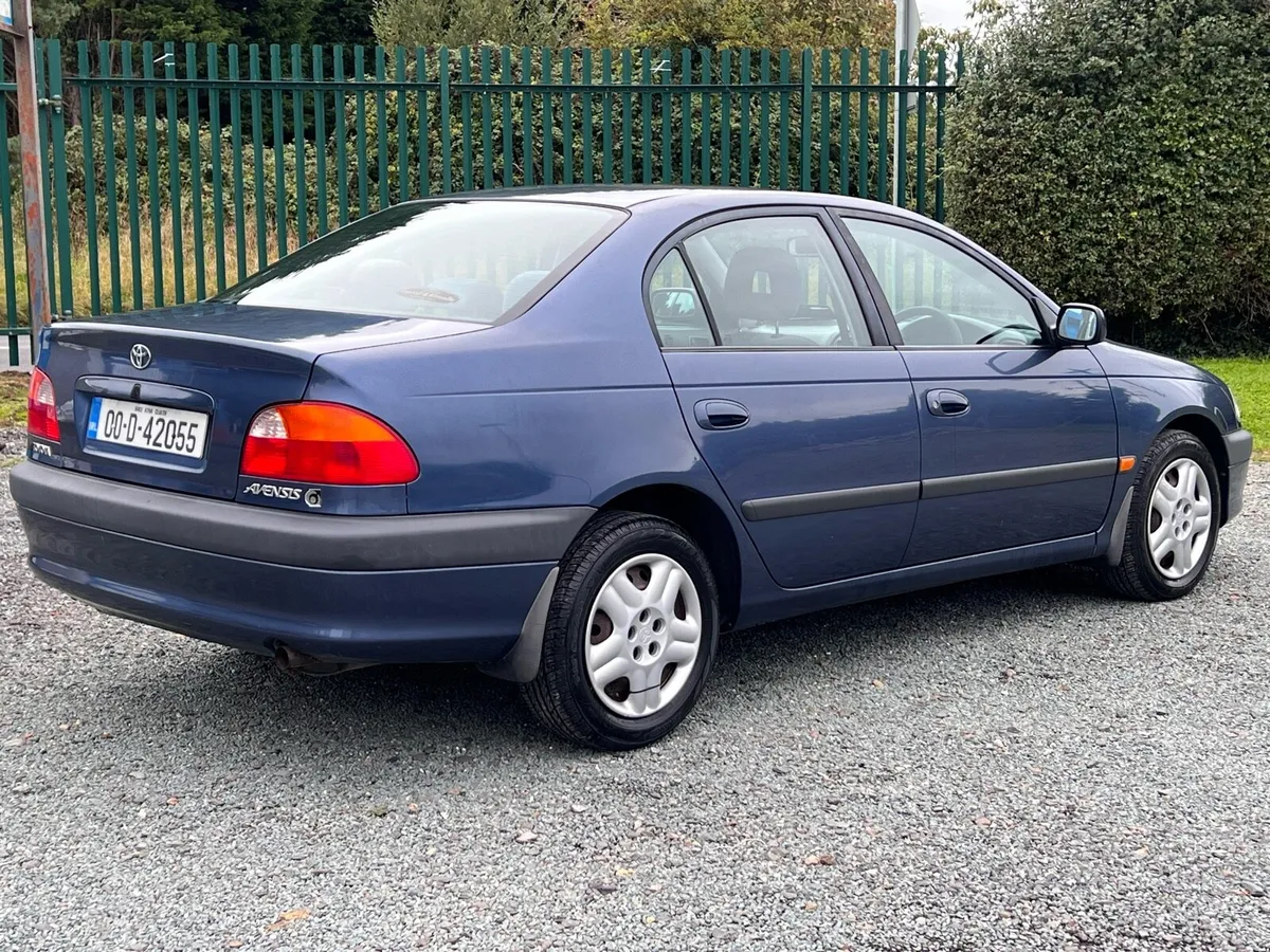 2000 Toyota Avensis low mileage - Image 4