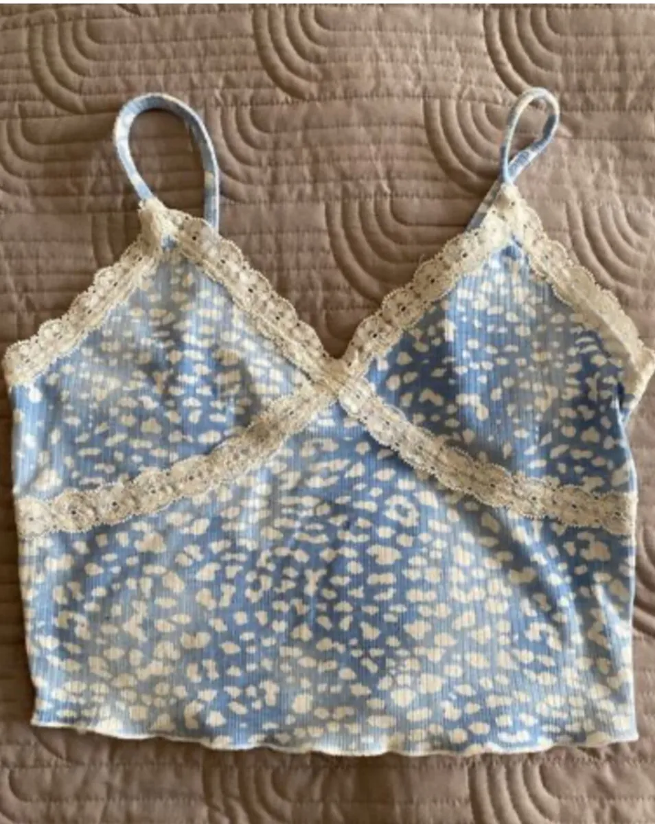 Bershka top - Size S - Image 1