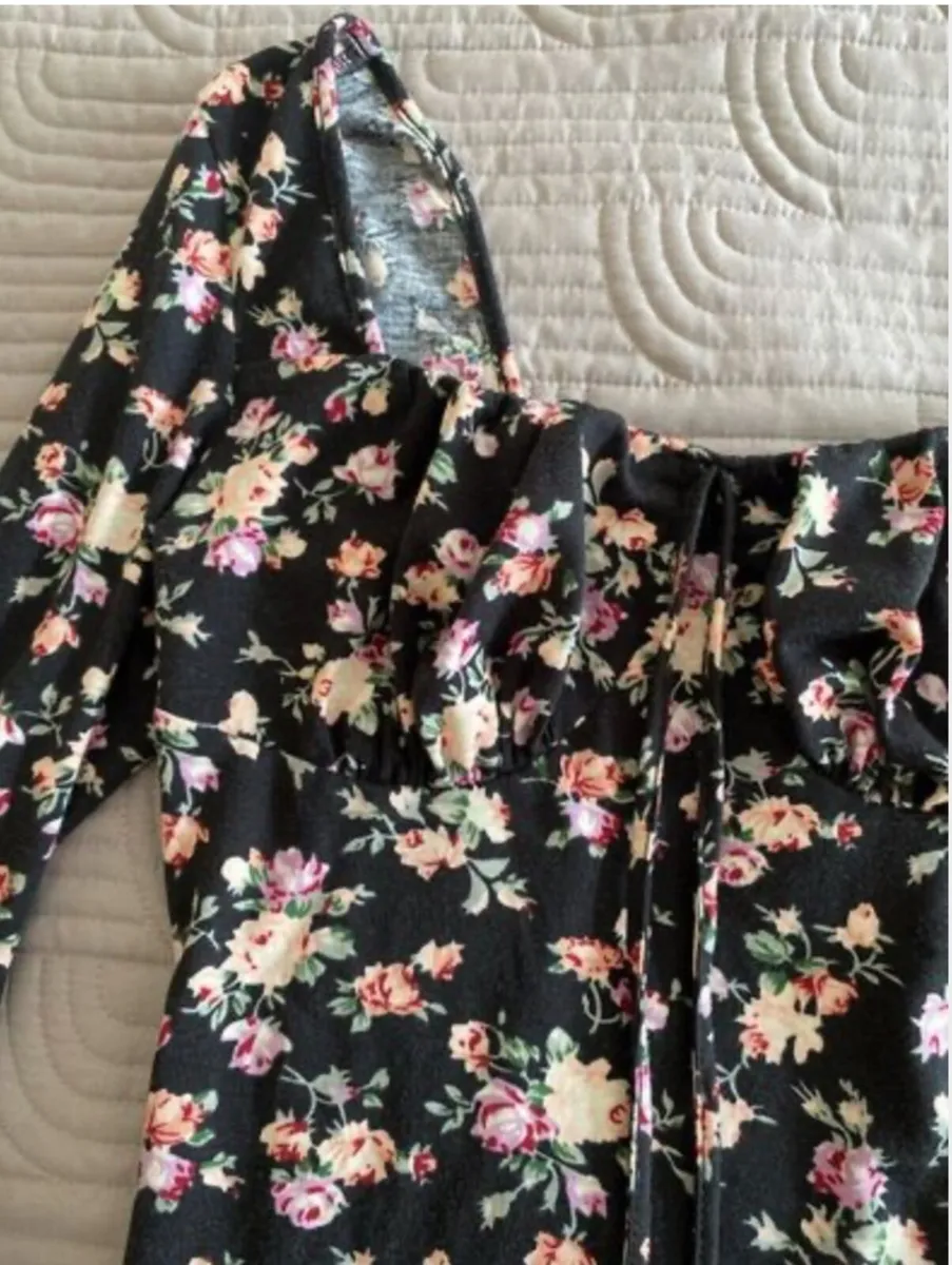 Shein top - Size S - Image 2